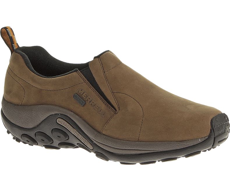 Merrell Jungle Moc Nubuck Vedenpitävät Leveät Leveys Miesten Pistokkaat Ruskea | 16955M-2CB